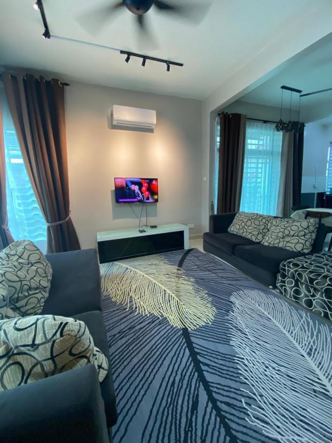 Homestay Aalaiya Bertam Kepala Batas - Fully Aircond Экстерьер фото