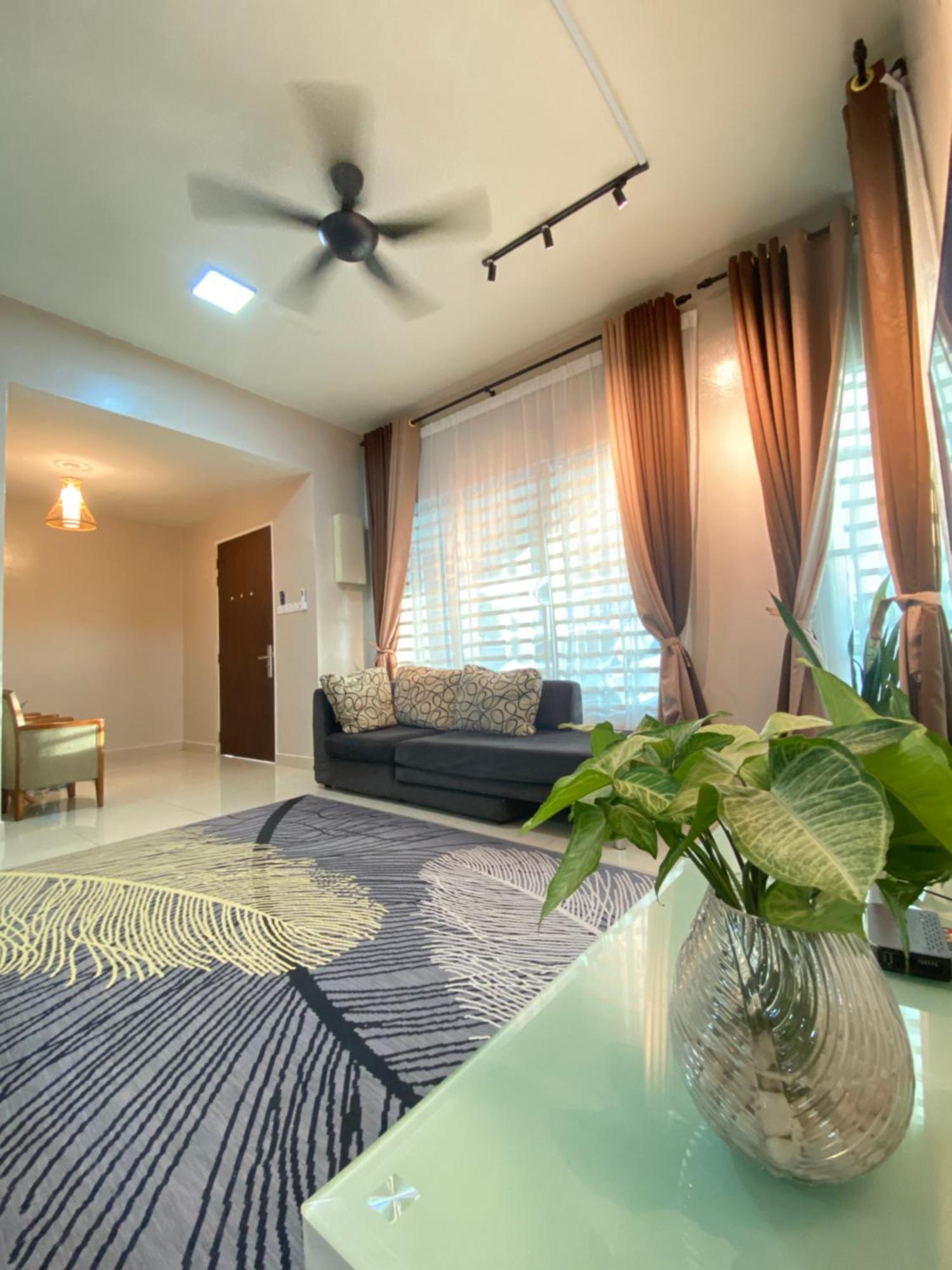 Homestay Aalaiya Bertam Kepala Batas - Fully Aircond Экстерьер фото